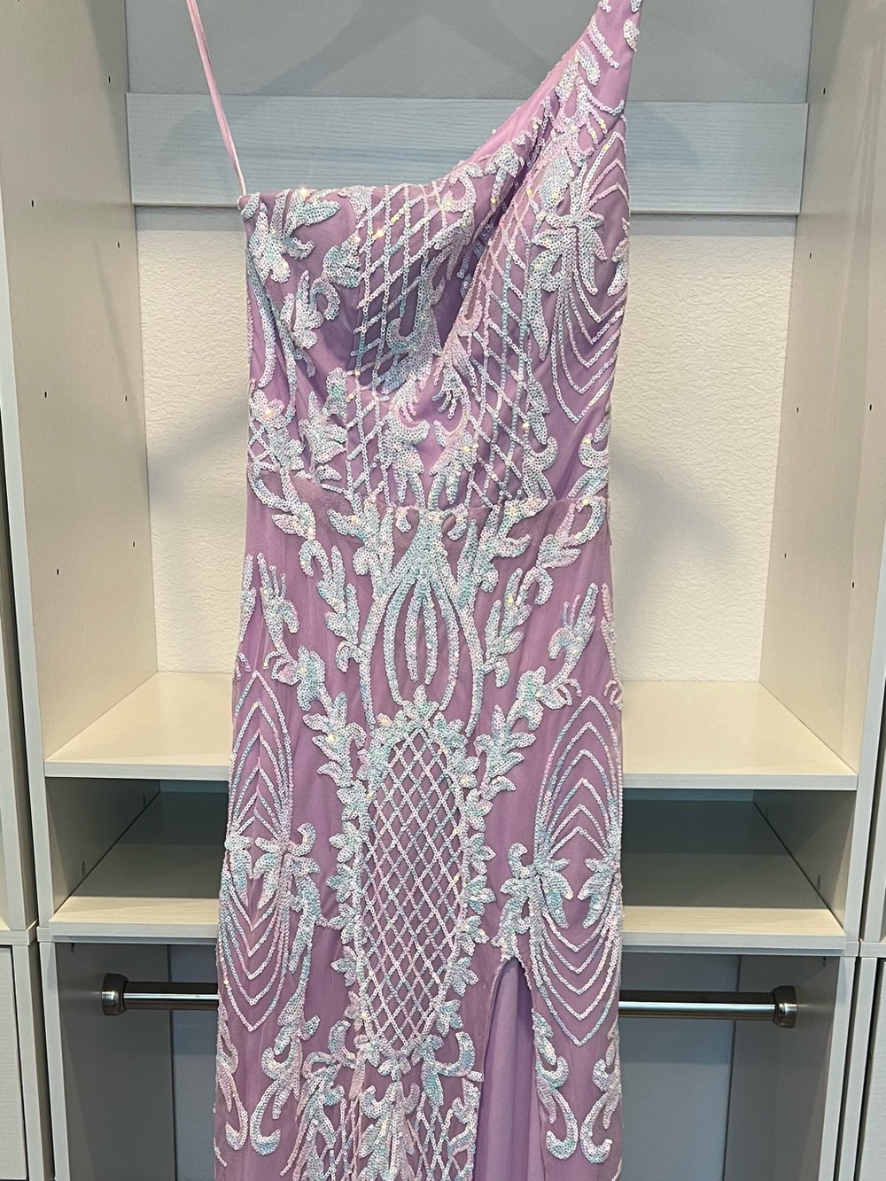 City Triangles Lavender Prom Dress with Silver Applique *NWTS